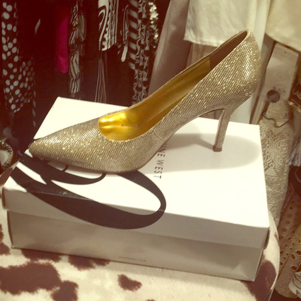 For the girl who loves bling!